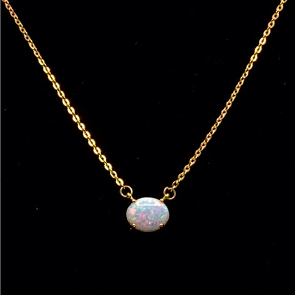 🎉Host Pick🎉 18k gold white fire opal necklace - Picture 3 of 9